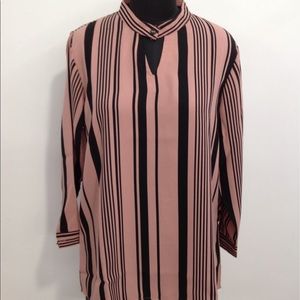 Blouse in beautiful stripes in black and mauve